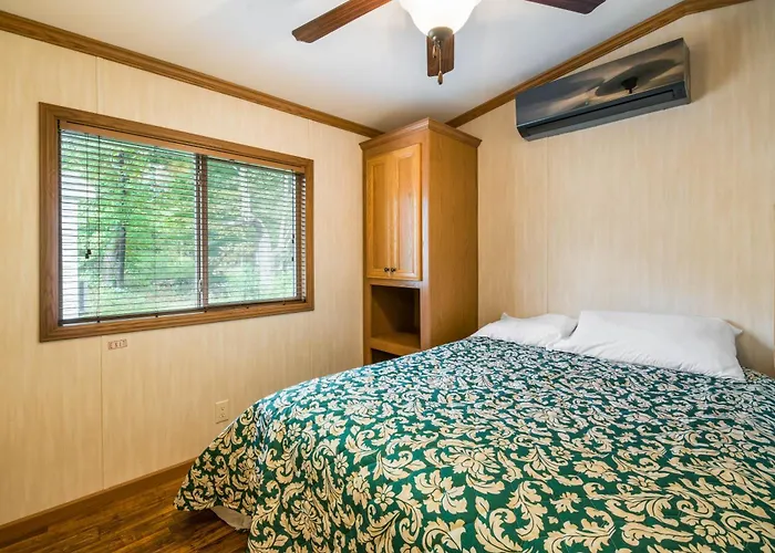 Rondout Valley Camping Resort Deluxe Park Model 11